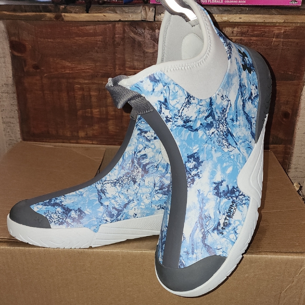 Under Armour Blue and Gray Water Boots
